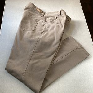 Woman’s,Size 12, Gloria Vanderbilt, l tan jeans.